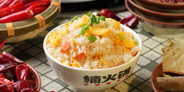 Arroz frito con huevo 蛋炒饭